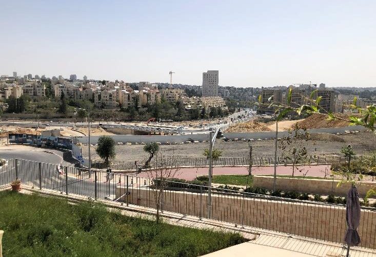 נוף מהבית .